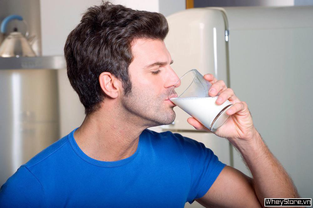 Cách sử dụng sữa tăng cân Serious Mass