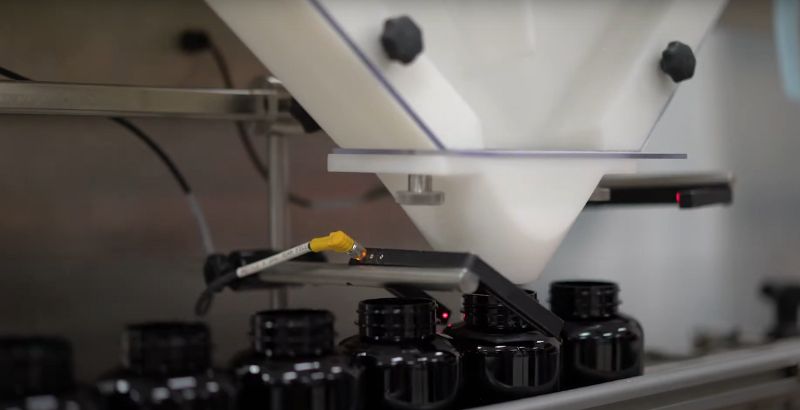 Dây chuyền sản xuất hiện đại của VitaXtrong