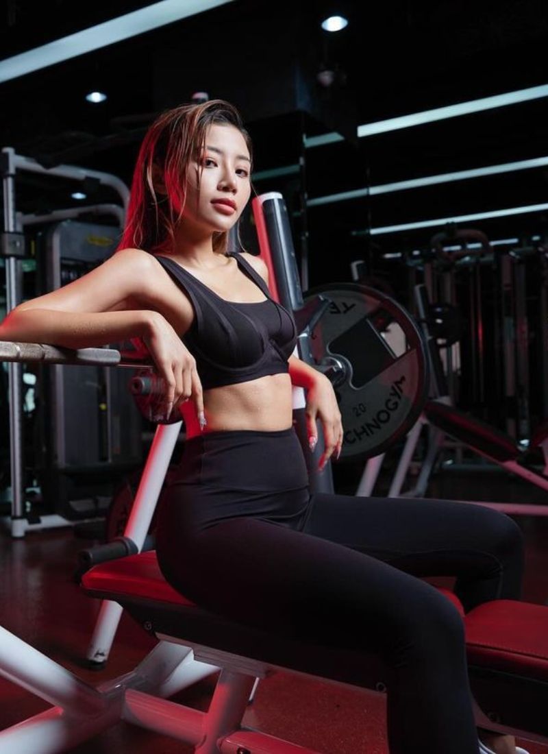 ảnh gái xinh ngầu tập gym