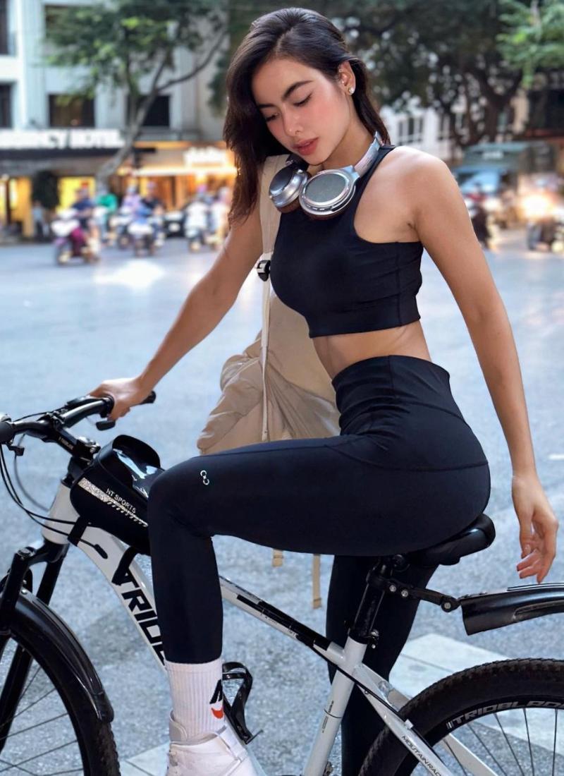 ảnh gái xinh ngầu tập gym