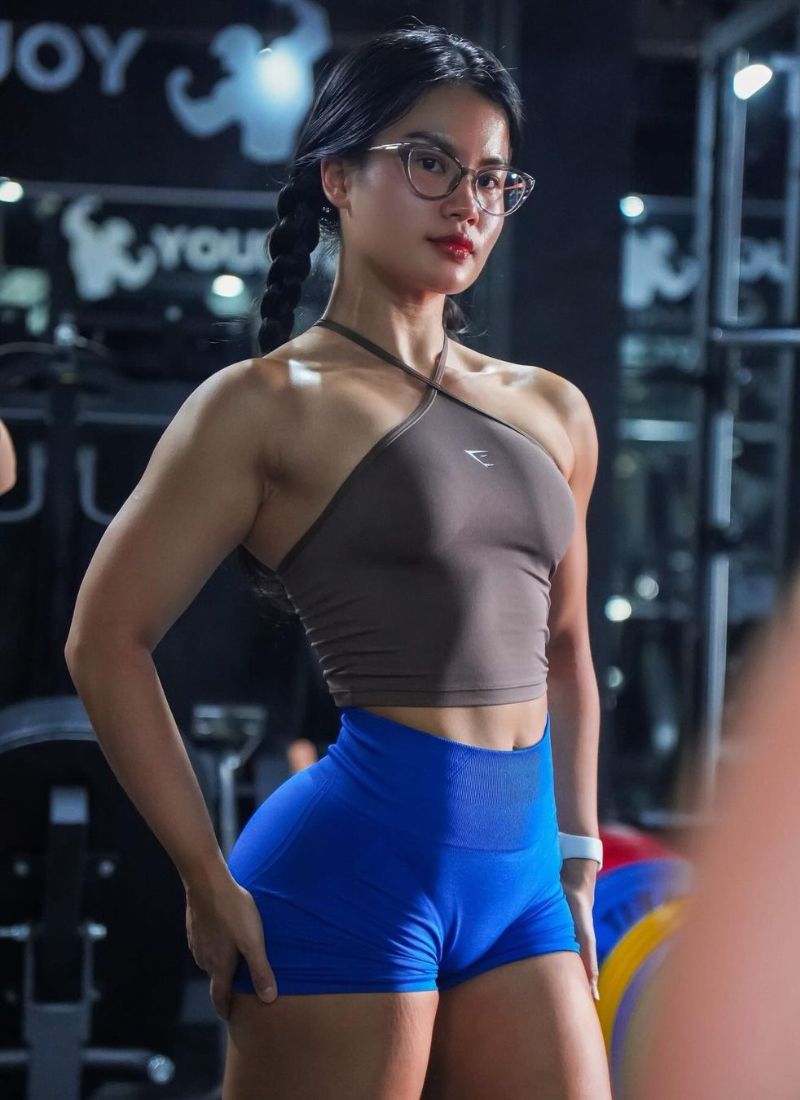 ảnh gái xinh ngầu tập gym