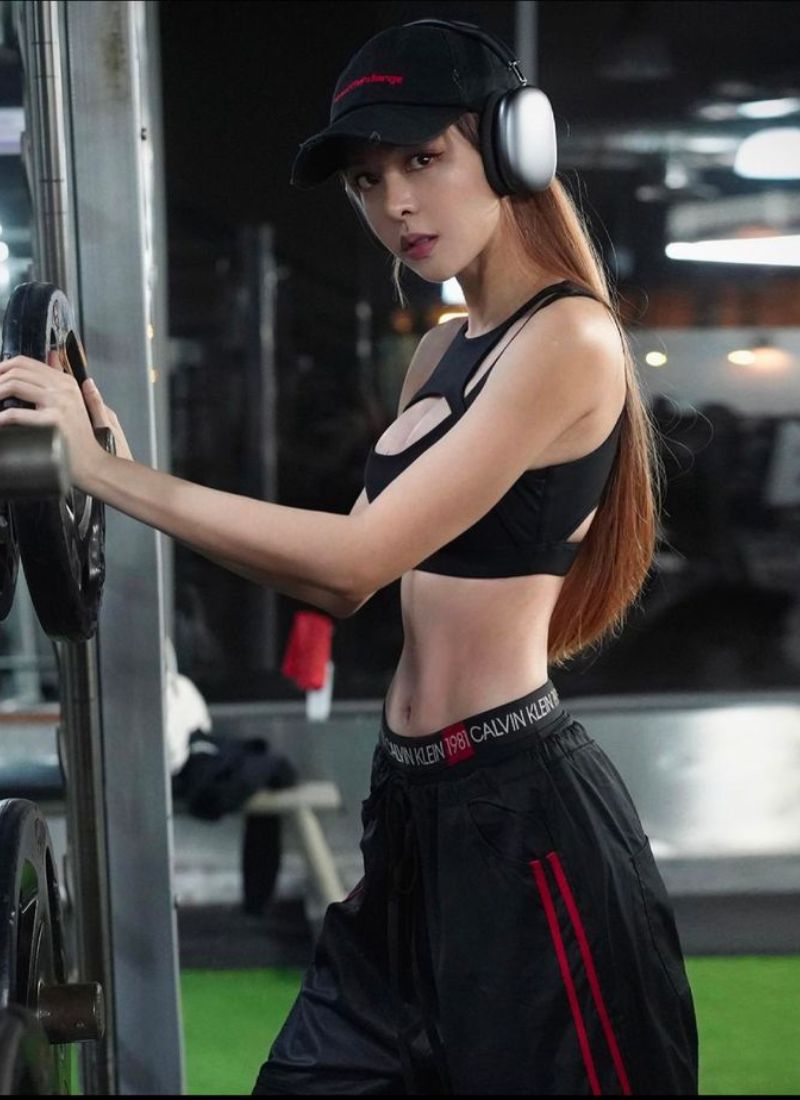 ảnh gái xinh ngầu tập gym