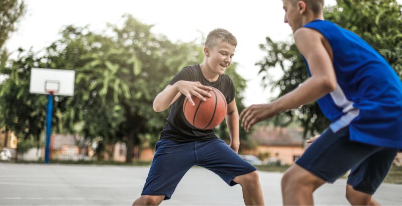 14 tuổi tập gym kết hợp chơi thể thao giúp cơ thể phát triển toàn diện