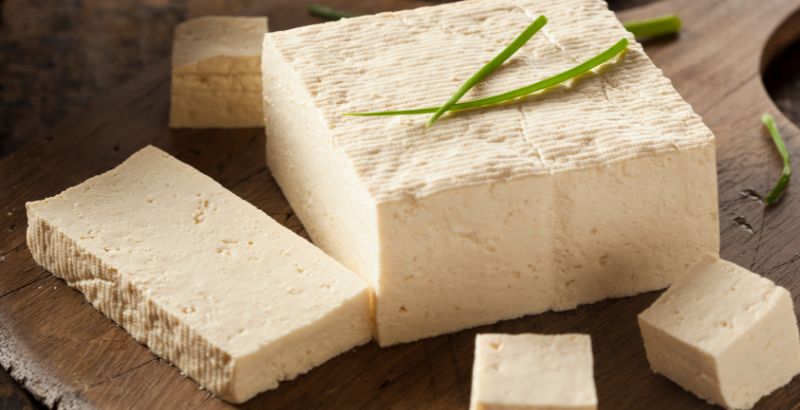1 ngày cần bao nhiêu protein để tăng cơ?
