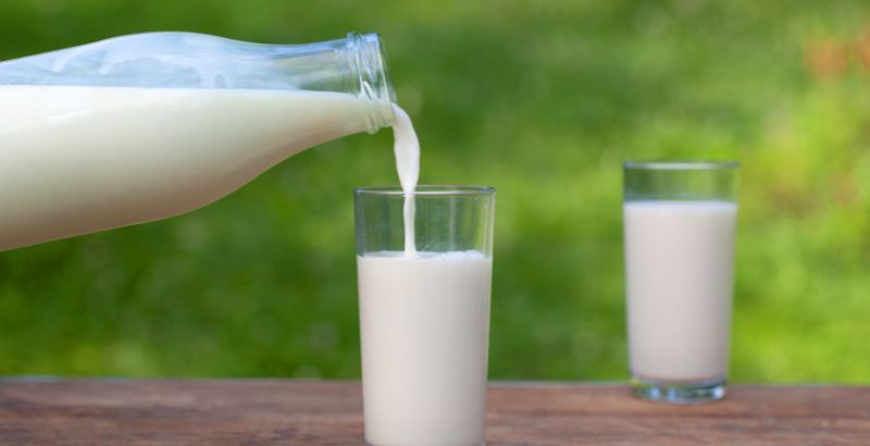 Những lưu ý để uống sữa vào ban đêm không bị tăng cân